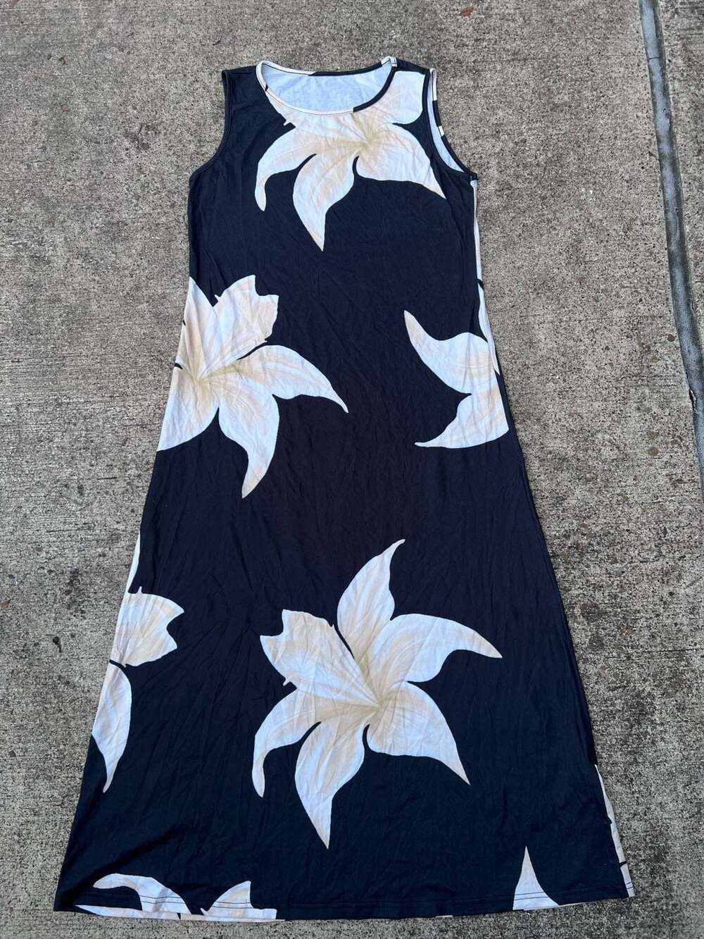 EMERY ROSE Floral Maxi Dress Size L Black White Sleeveless Long